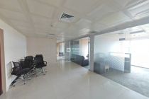 天邑国际大厦180平