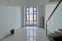 天盈广场复式办公室55平